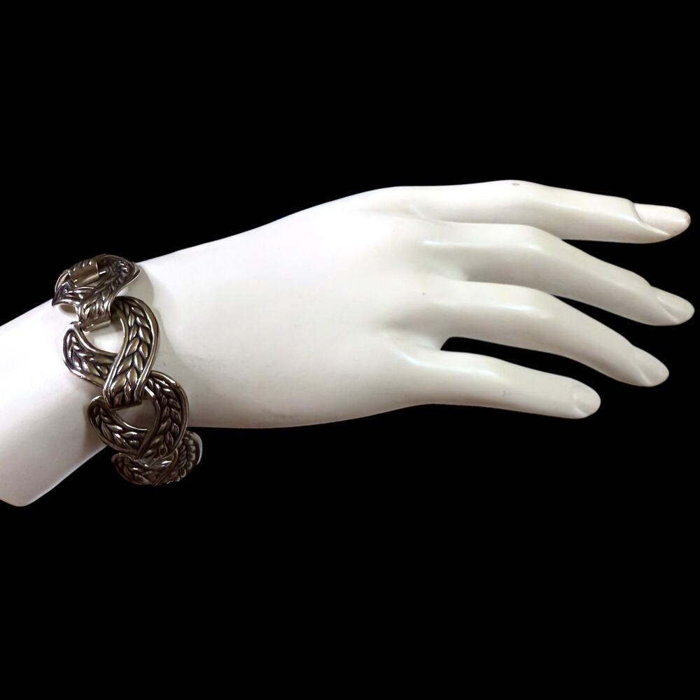 Silver Tone Bracelet Womens Wheat Pattern Heart Shaped Link Boho Western 7 in